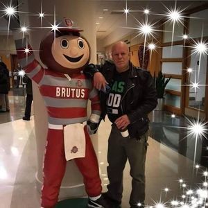 Meet your Posher, Harvey